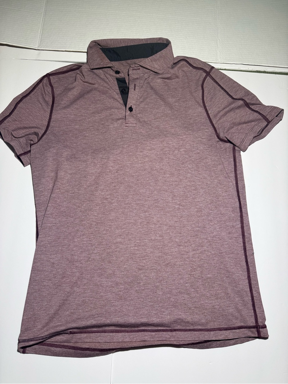 - LULULEMON Evolution Polo Shirt Heathered Cassis Short Sleeve Maroon Medium